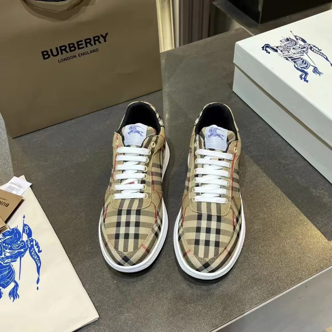 Кеды Женские Burberry 694299
