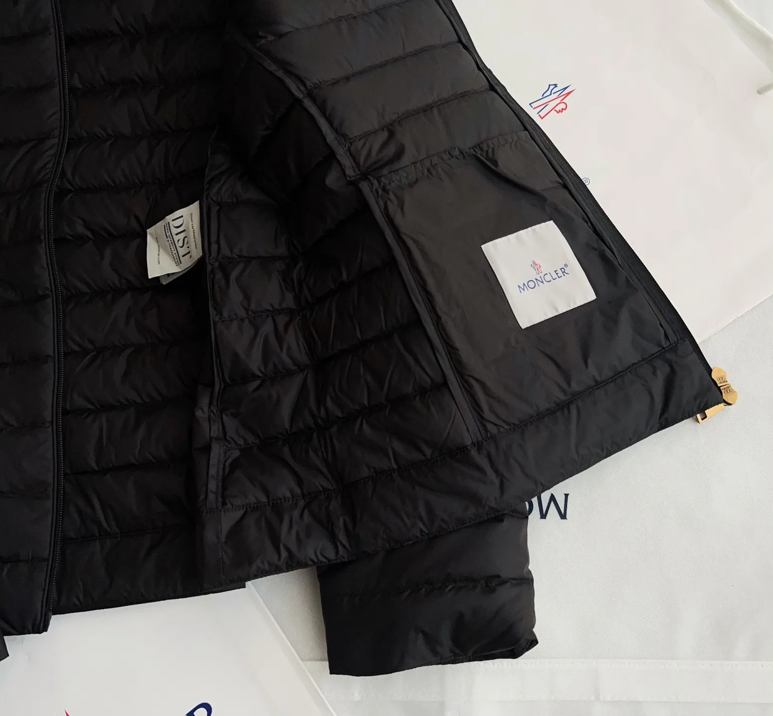 Куртки И Пуховики Женские Moncler 19417522