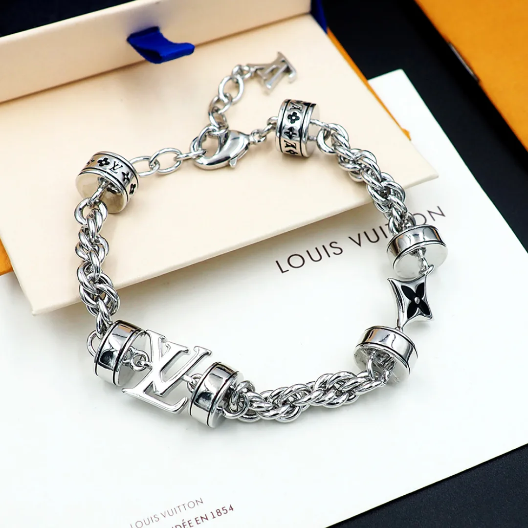 Бижутерия Louis Vuitton 82158