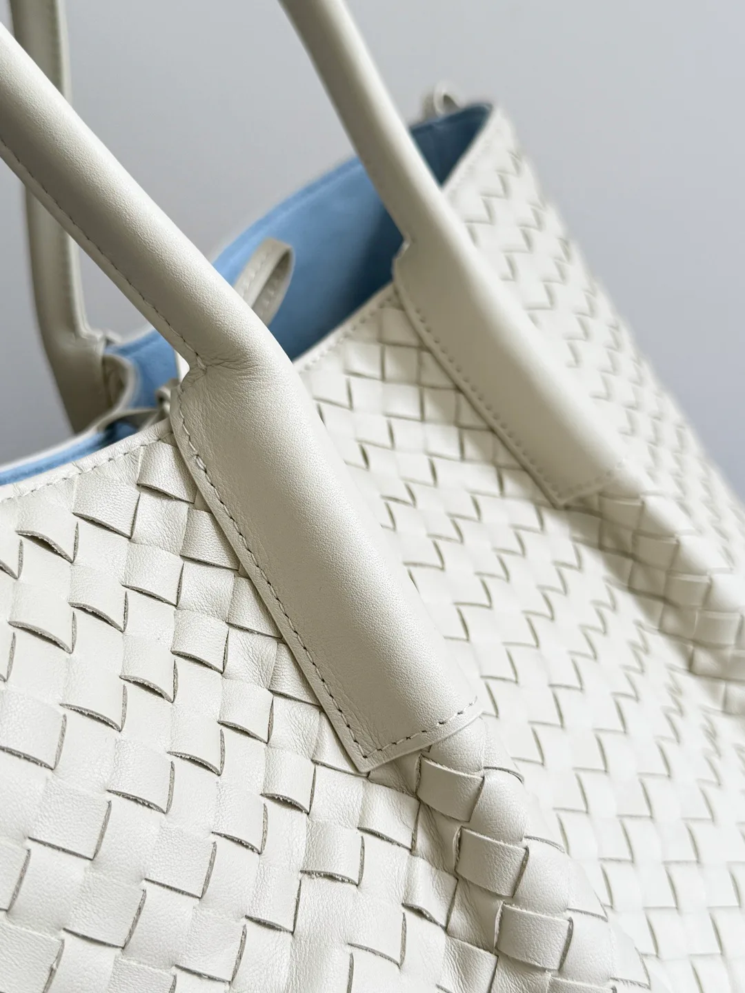 Классические Сумки Женские Bottega Veneta 10846411