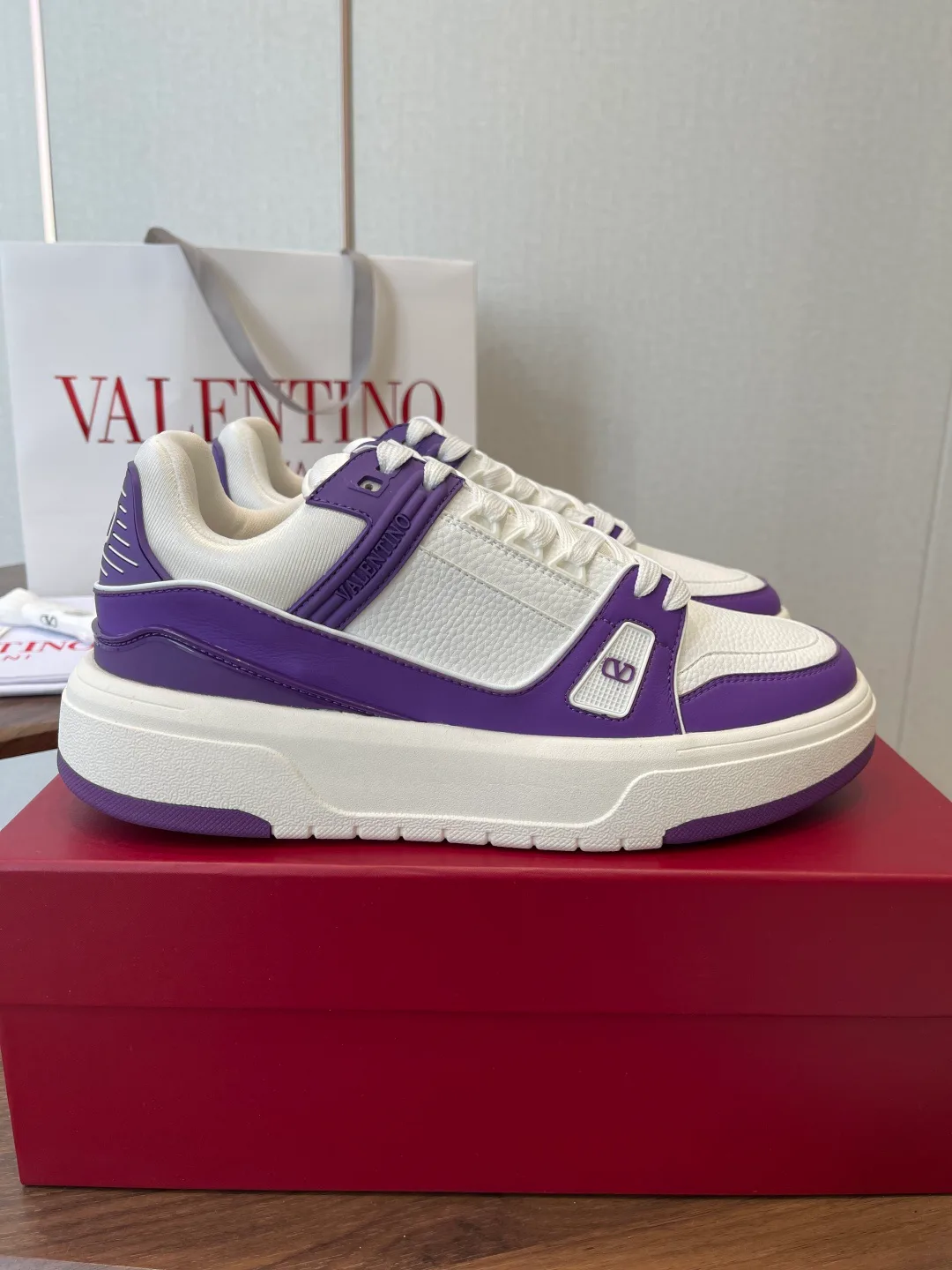 Кроссовки Женские Valentino 4545179