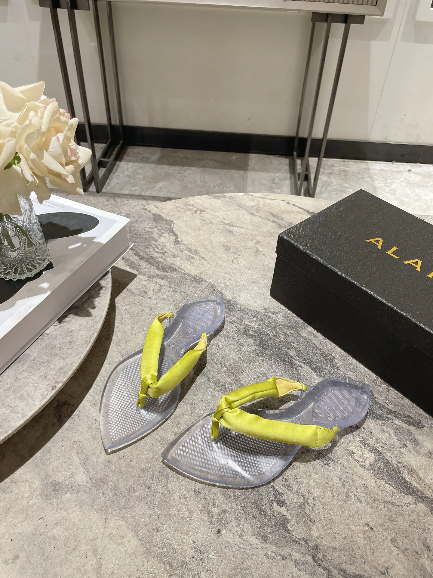 Шлепанцы Женские Alaia 12859253