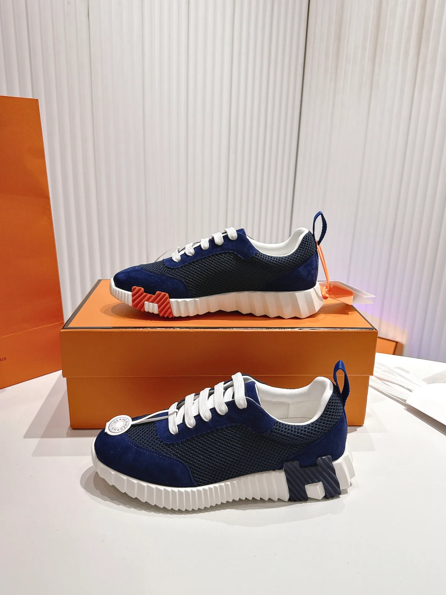 Кроссовки Женские Hermes 1744783