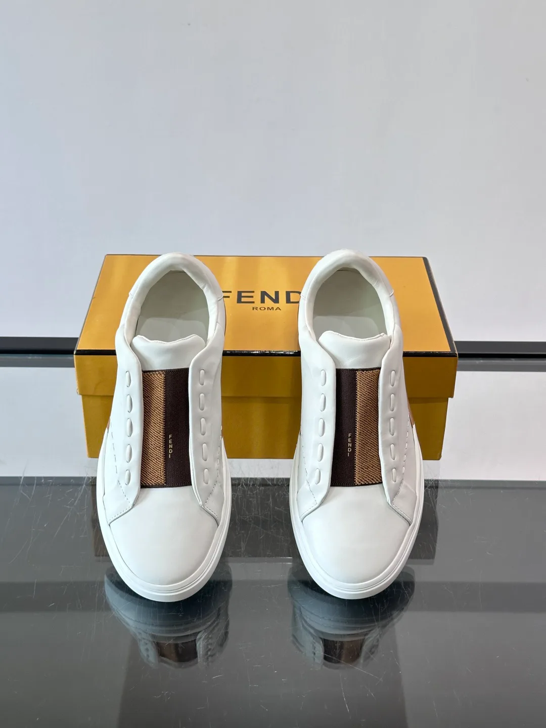 Кроссовки Мужские Fendi 17466857