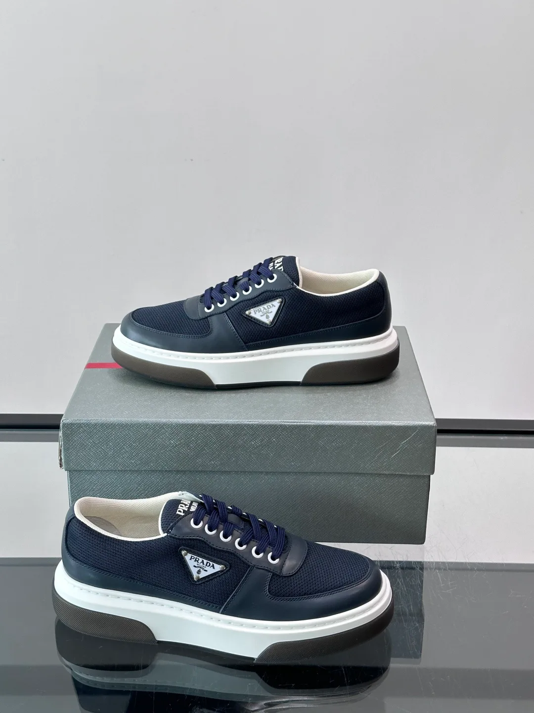 Кроссовки Мужские Prada 17913727