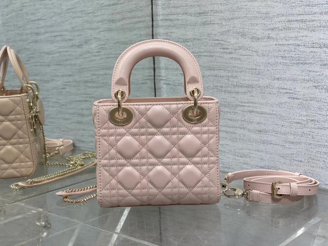Классические Сумки Женские Christian Dior 11685154