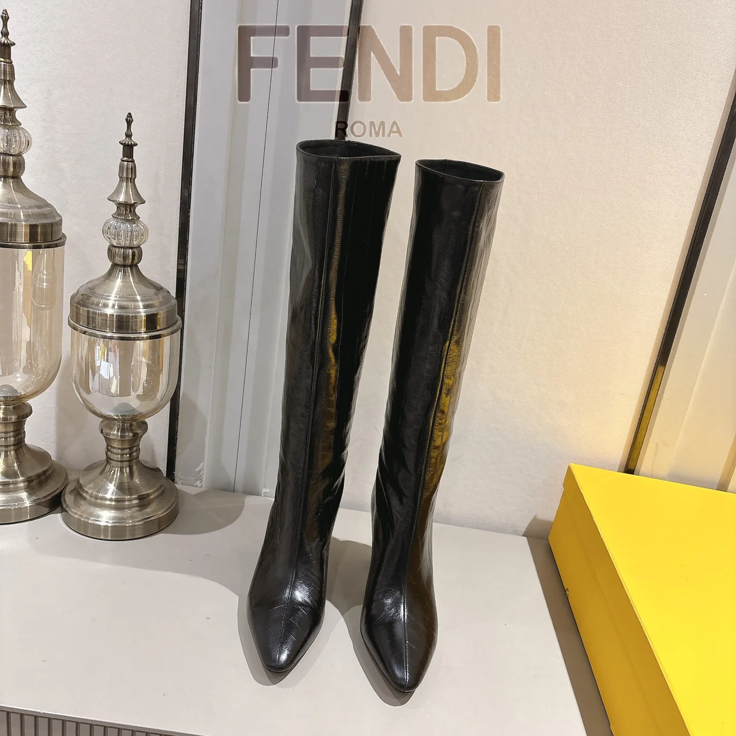 Сапоги Женские Fendi 18247876