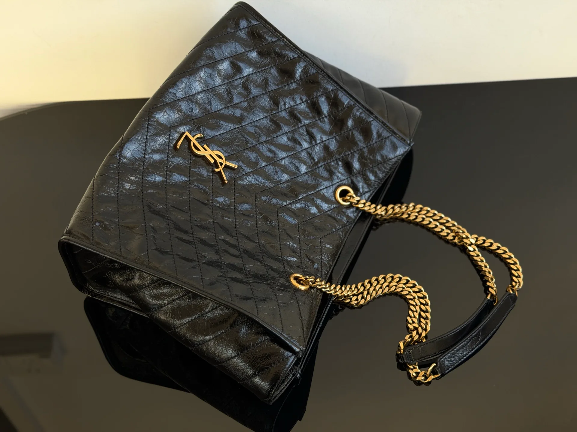 Классические Сумки Женские Saint Laurent 10691068