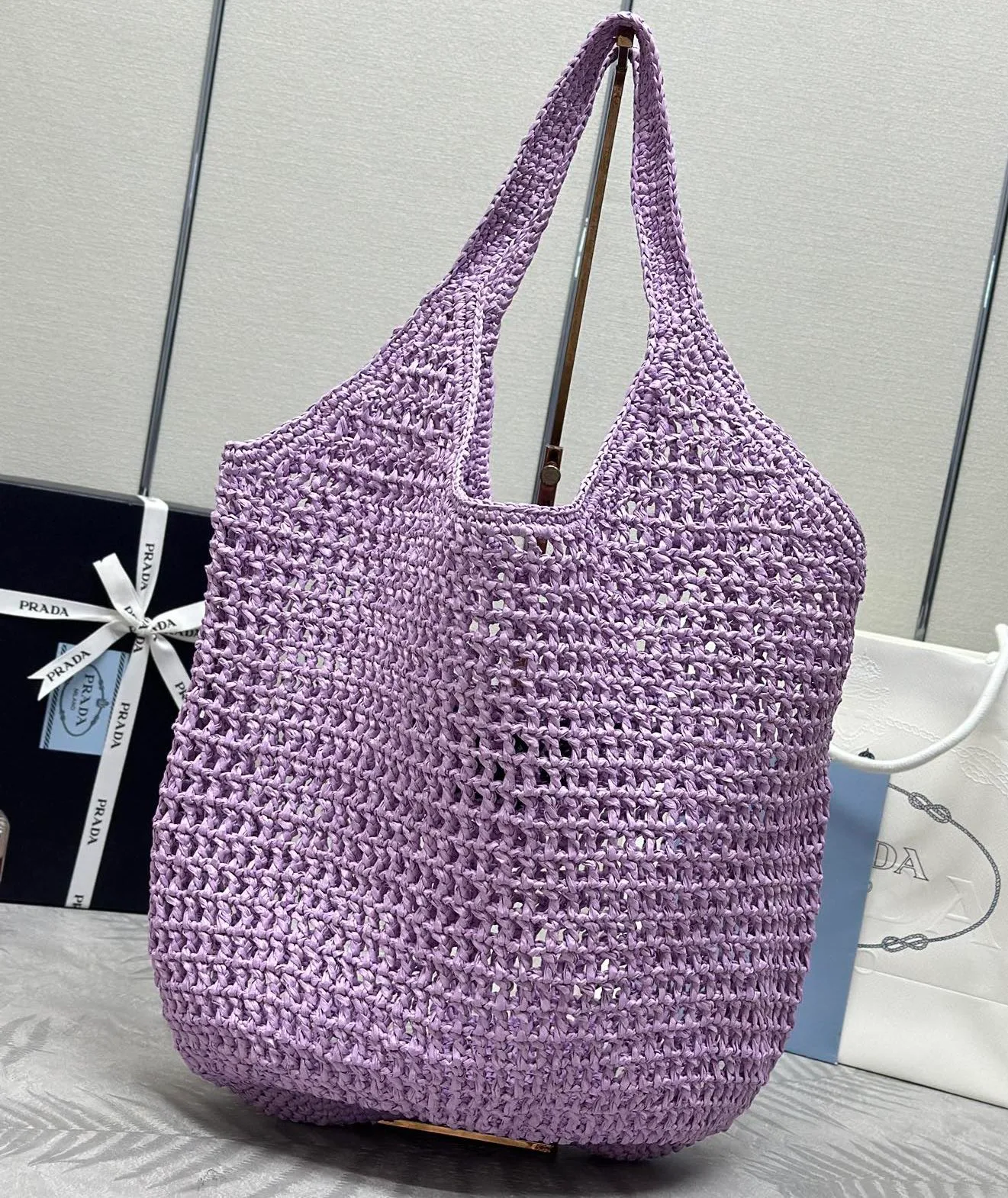 Классические Сумки Женские Prada 11681965