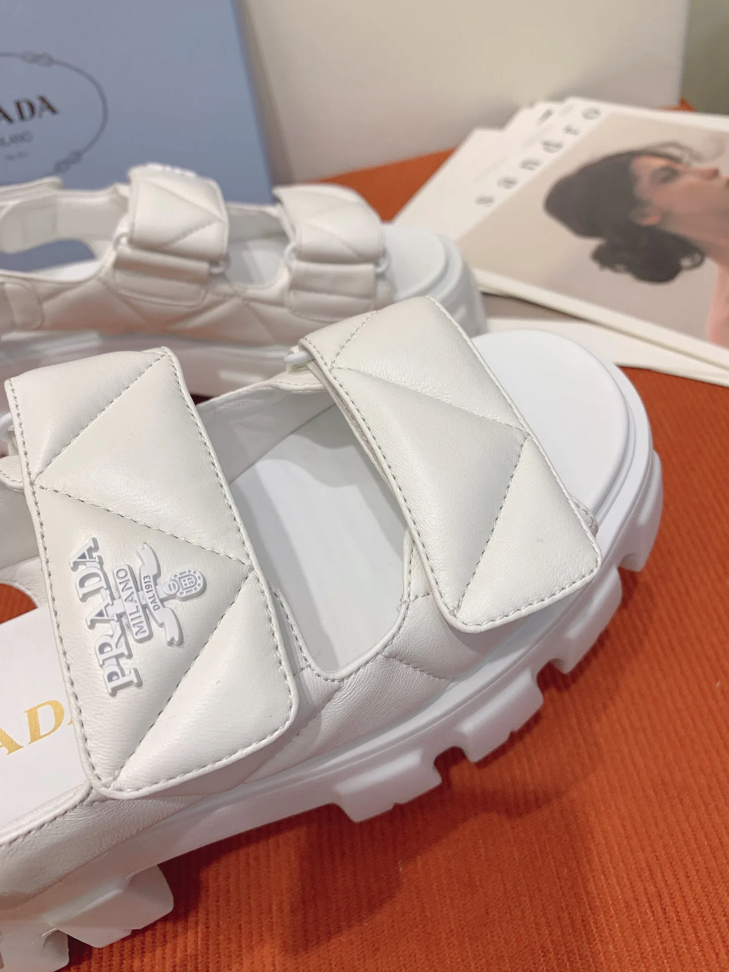 Сандалии Женские Prada 3396815