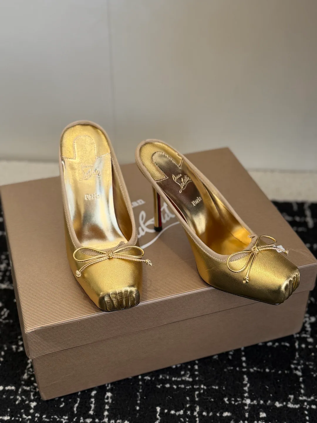 Туфли Женские Christian Louboutin 1561401