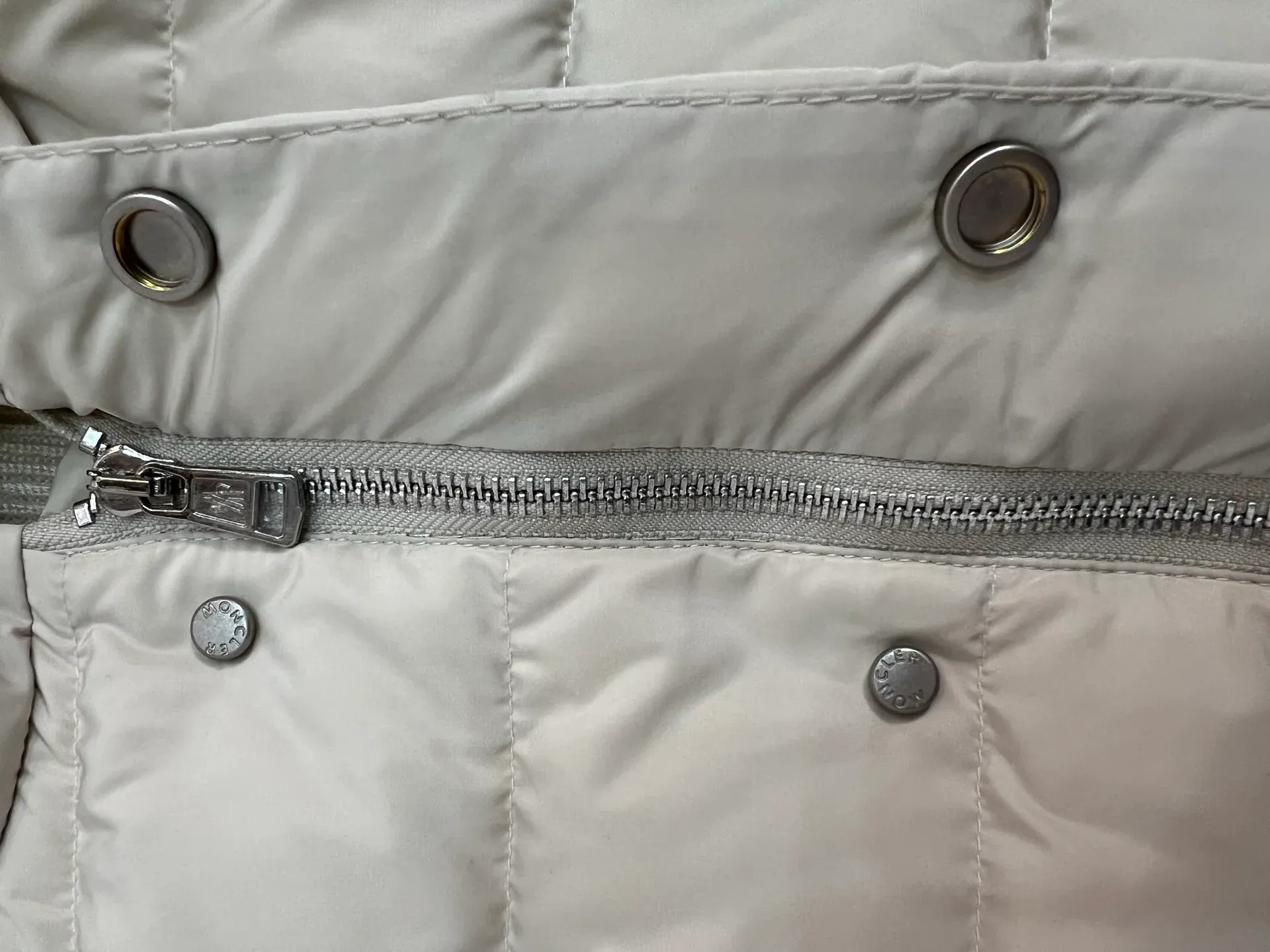 Куртки И Пуховики Женские Moncler 1845701
