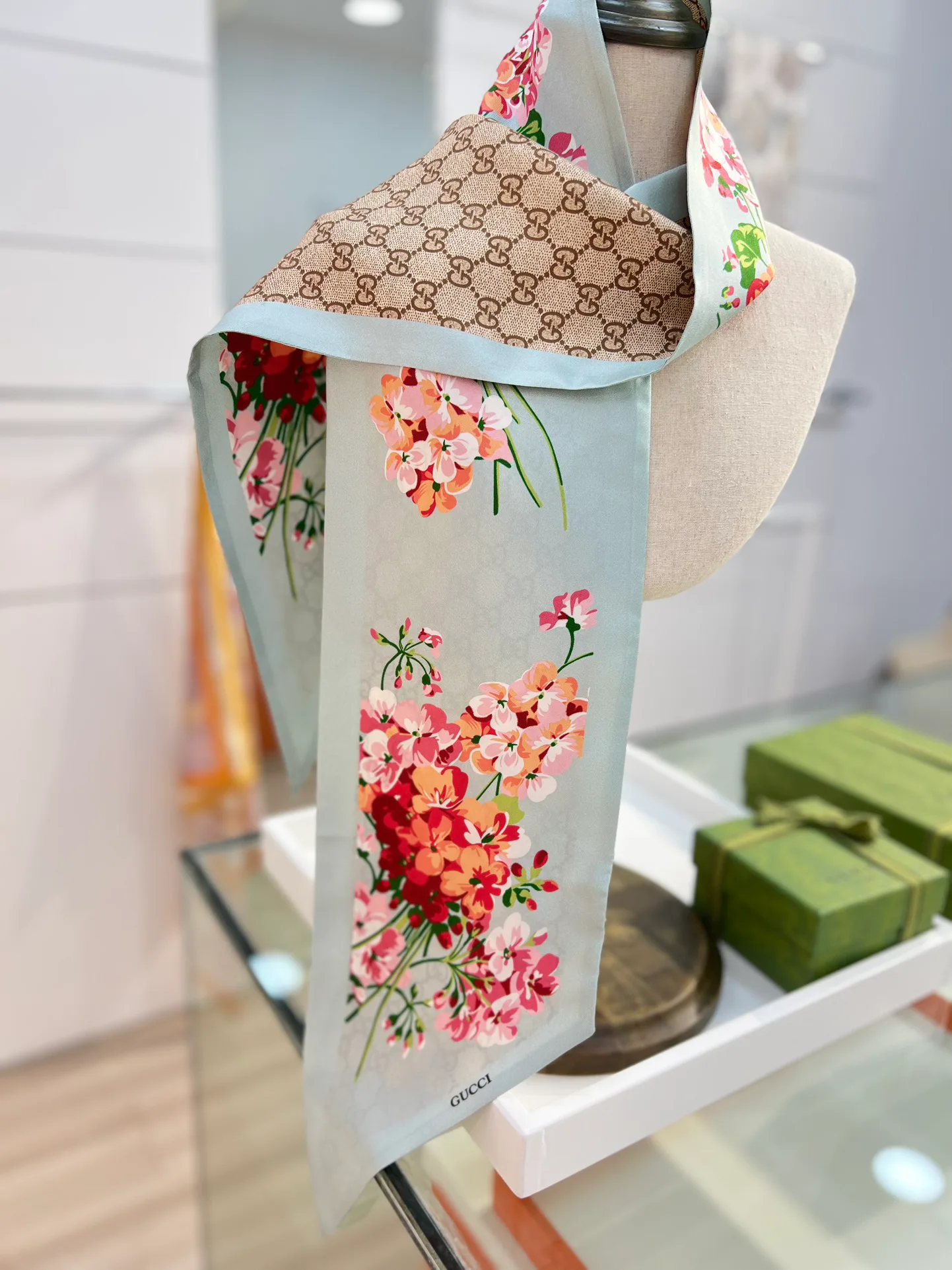 Платки Gucci 11527443