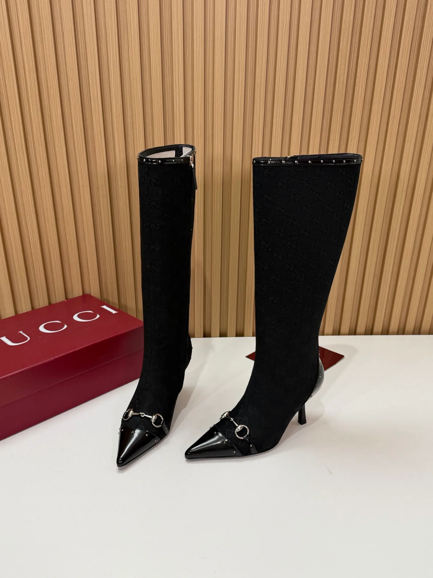 Сапоги Женские Gucci 18700146