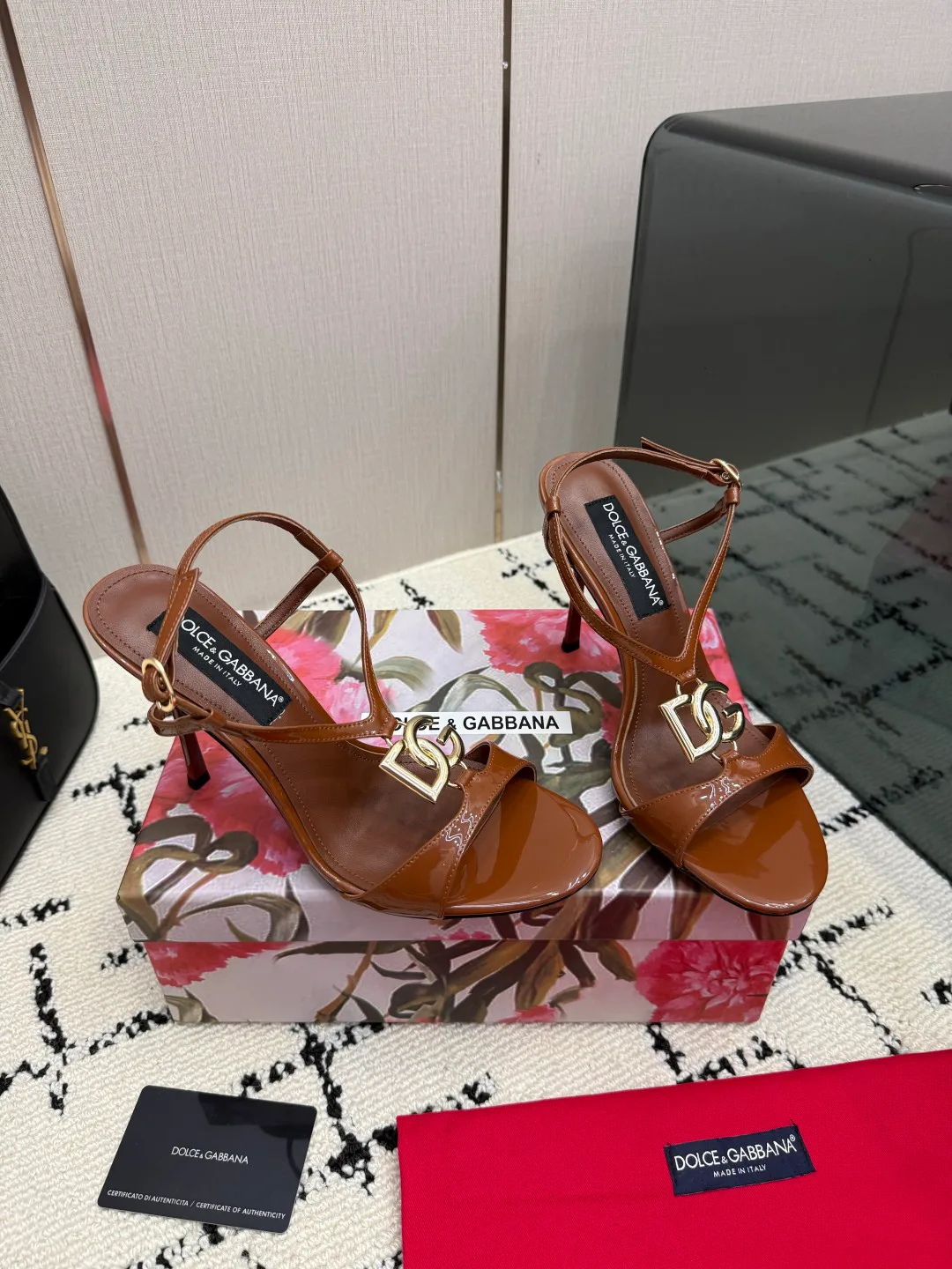 Босоножки Женские Dolce & Gabbana 18335954