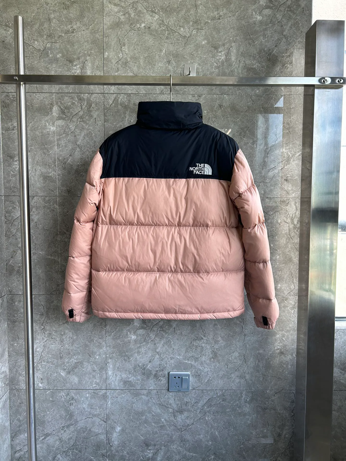 Куртки И Пуховики Женские The North Face 18509309