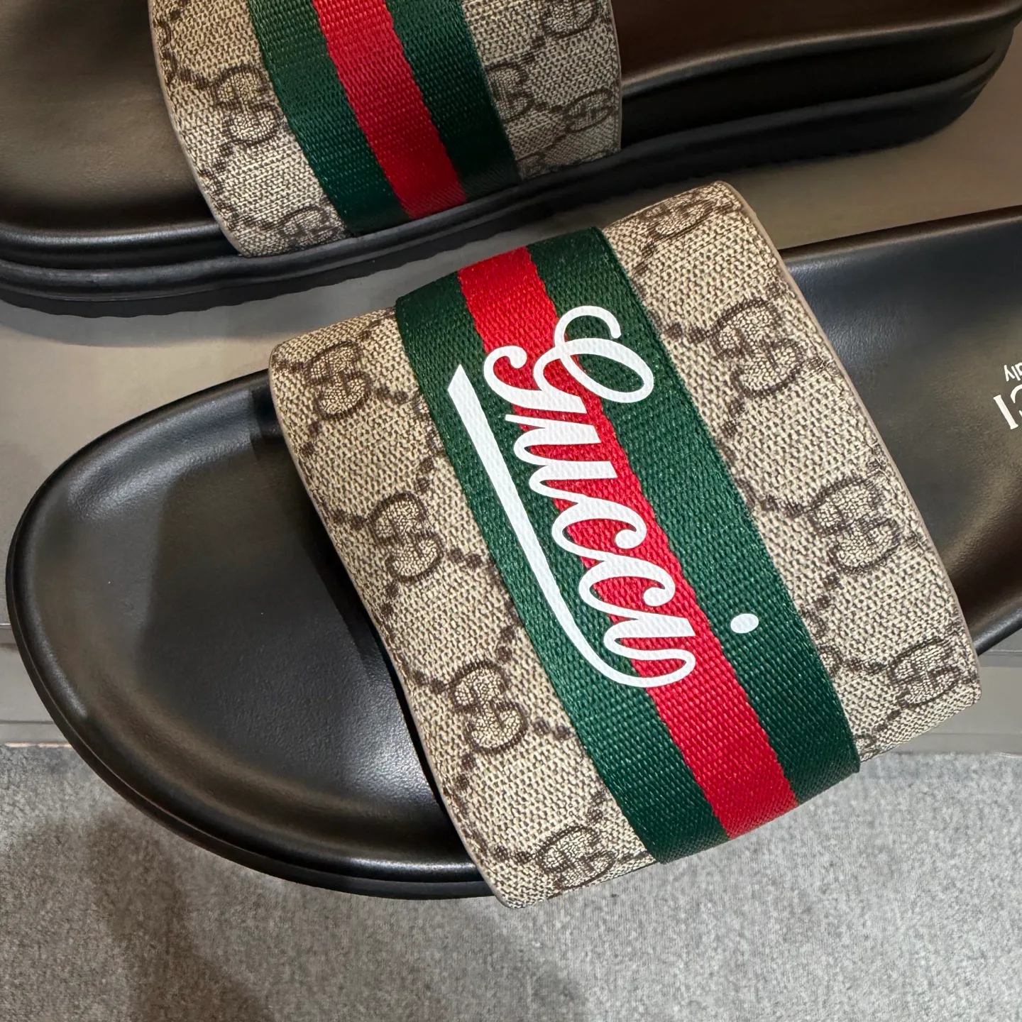 Шлепанцы Женские Gucci 9737041