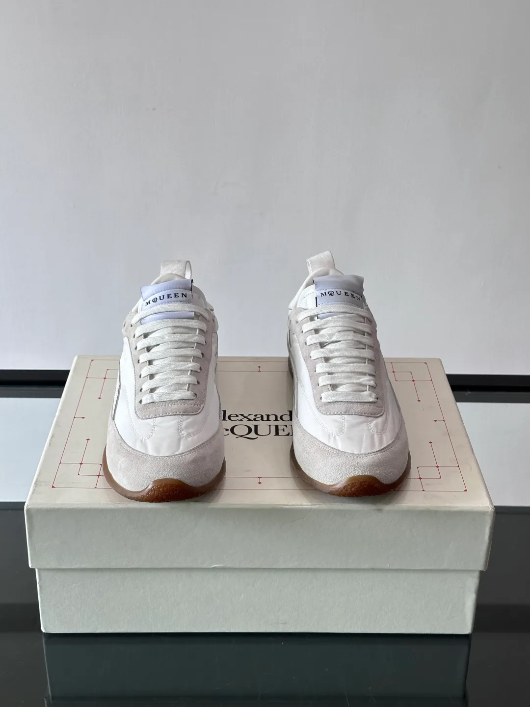 Кроссовки Женские Alexander Mcqueen 11340882