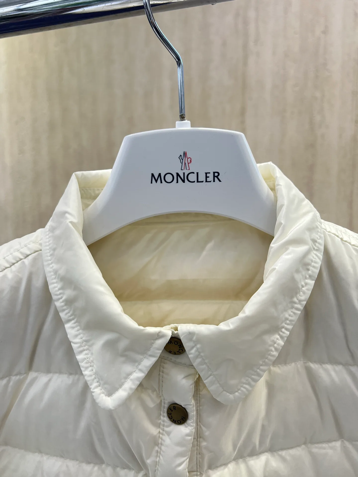 Куртки И Пуховики Мужские Moncler 18231327