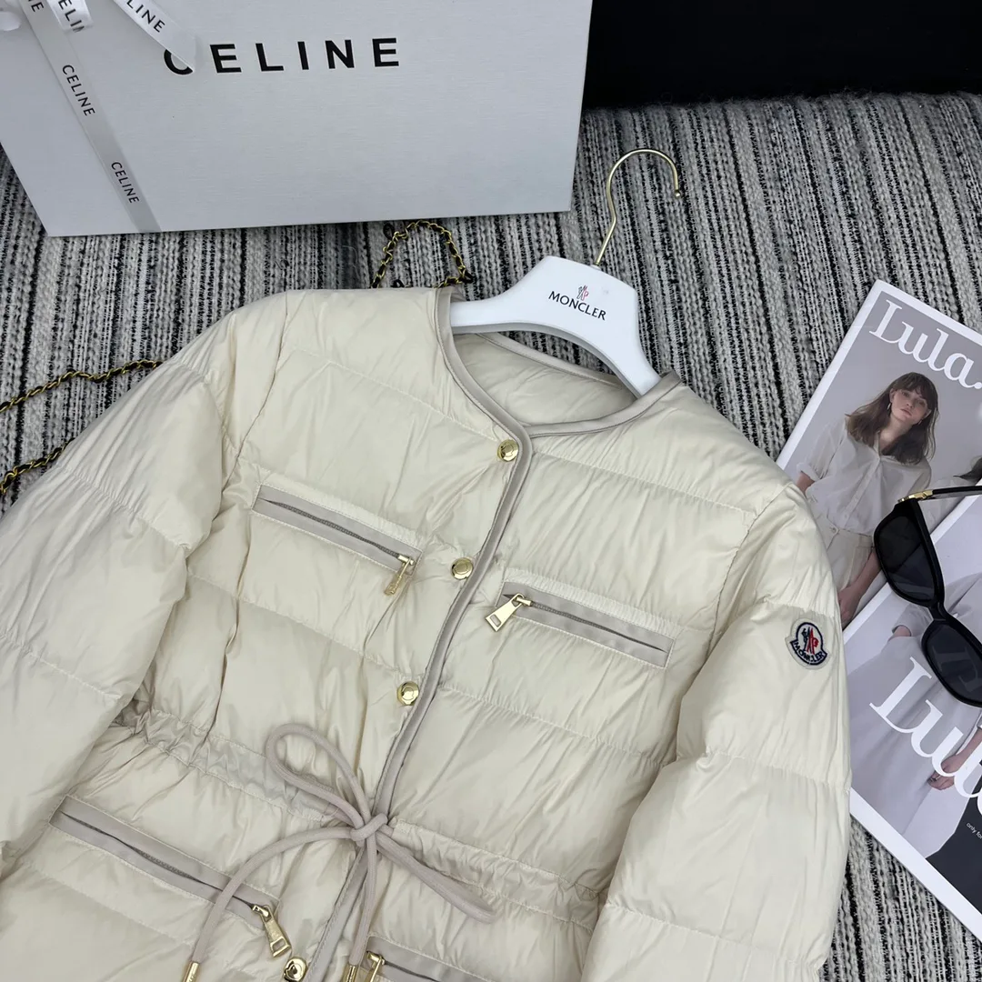 Куртки И Пуховики Женские Moncler 3731