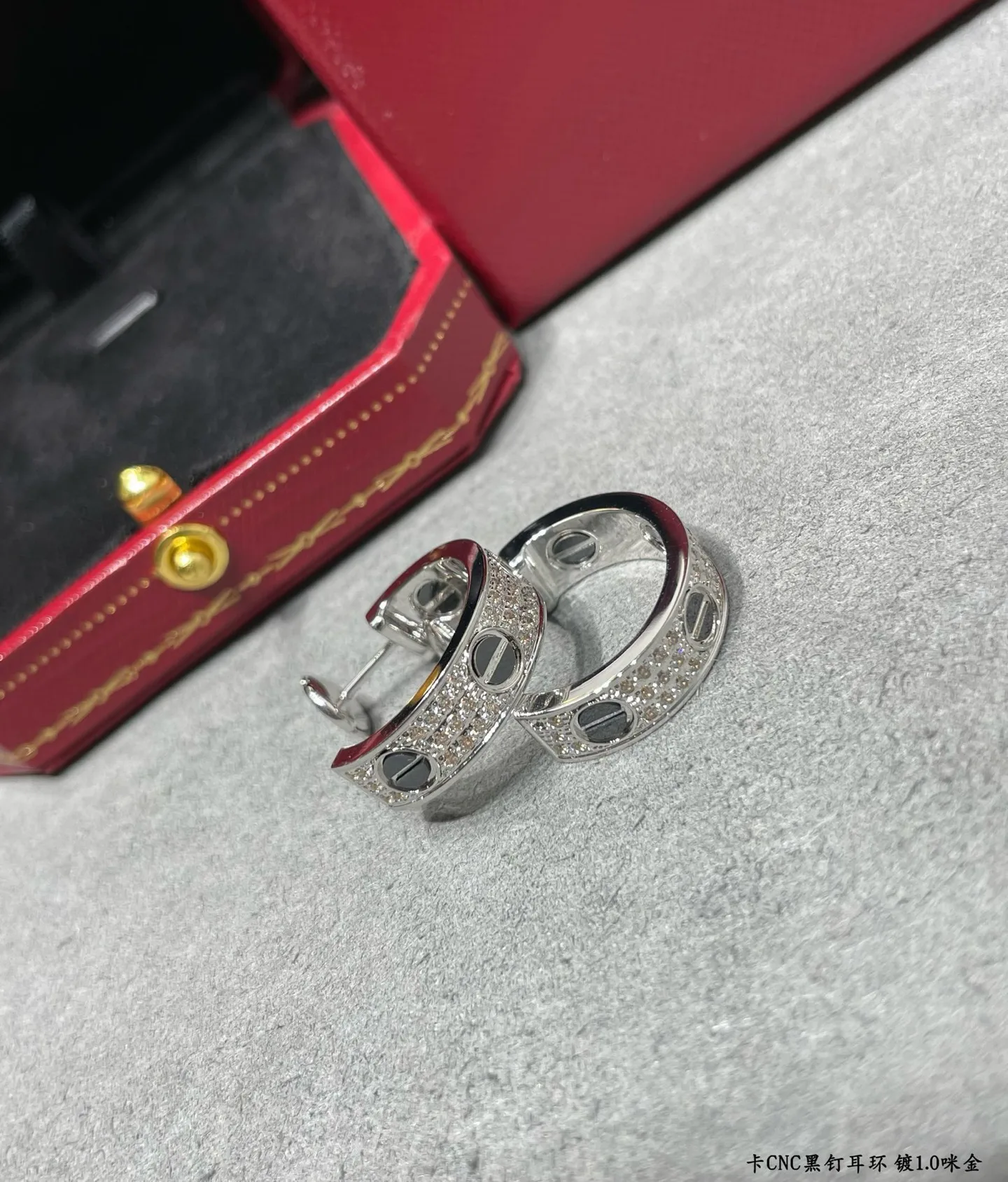 Бижутерия Cartier 17216117