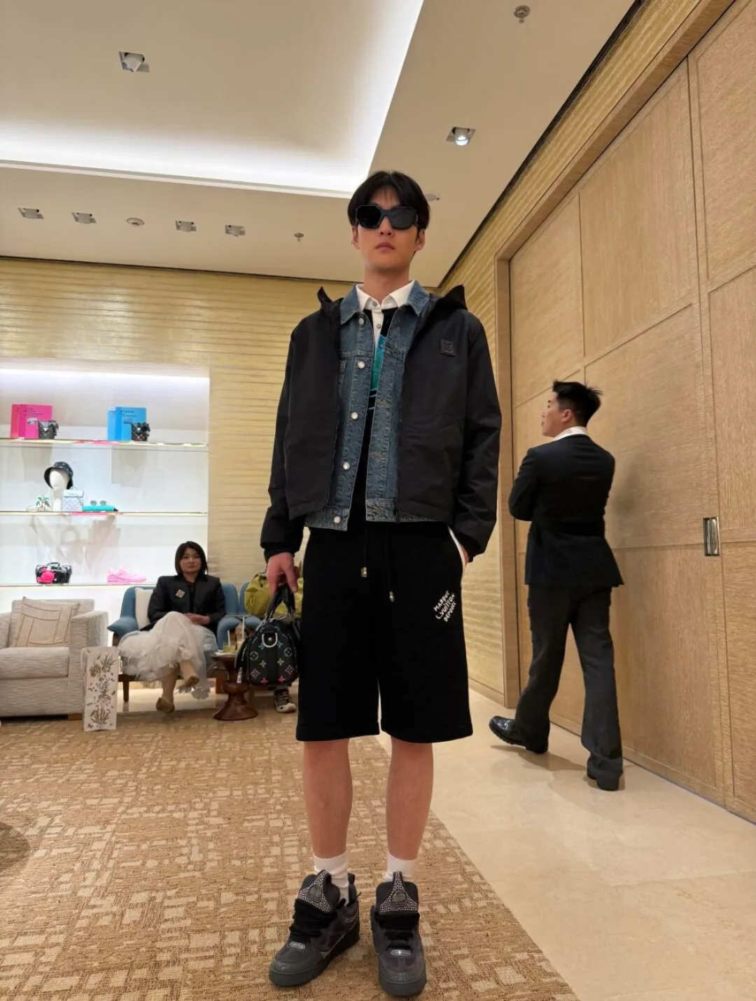 Шорты Мужские Louis Vuitton 10895715