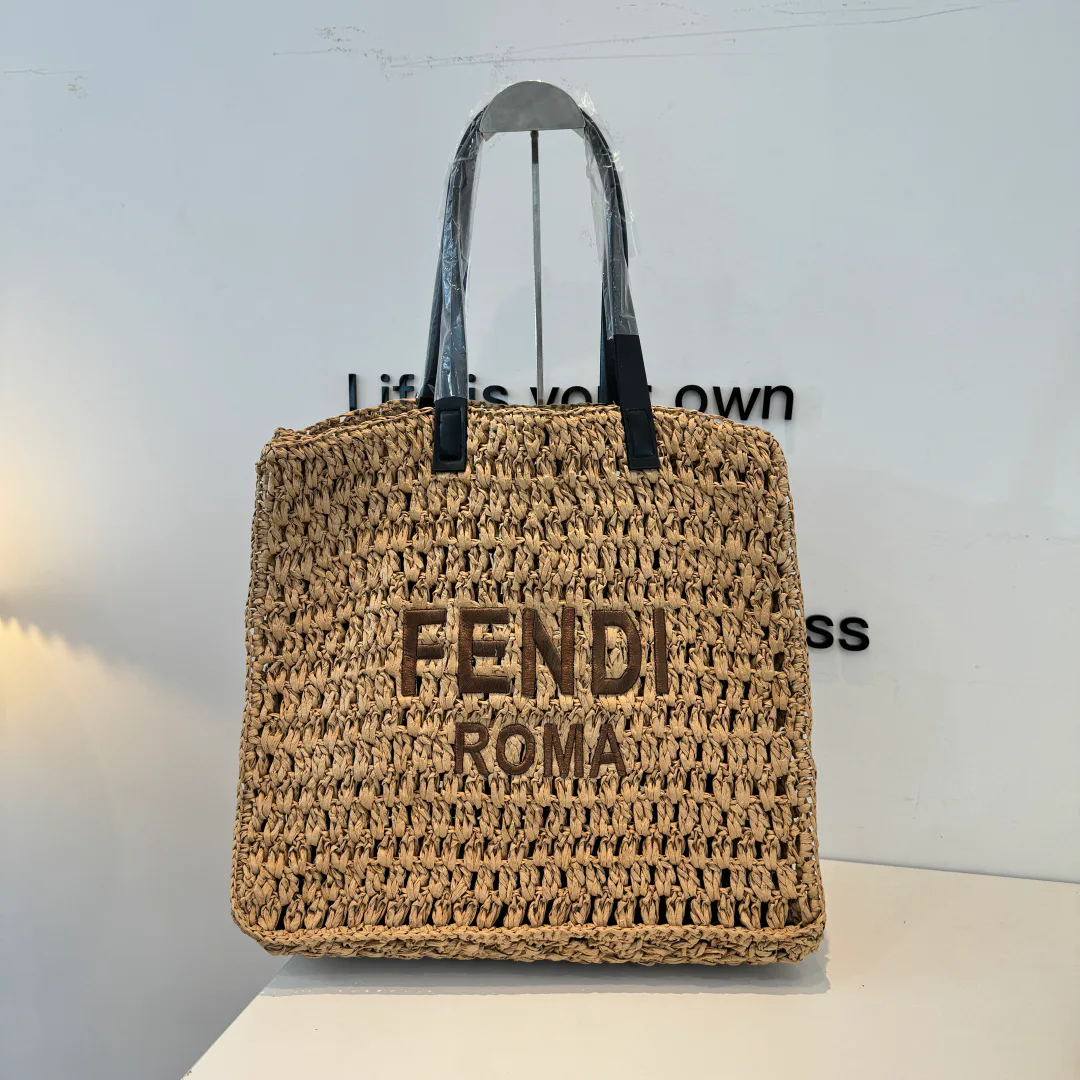 Классические Сумки Женские Fendi 12765007