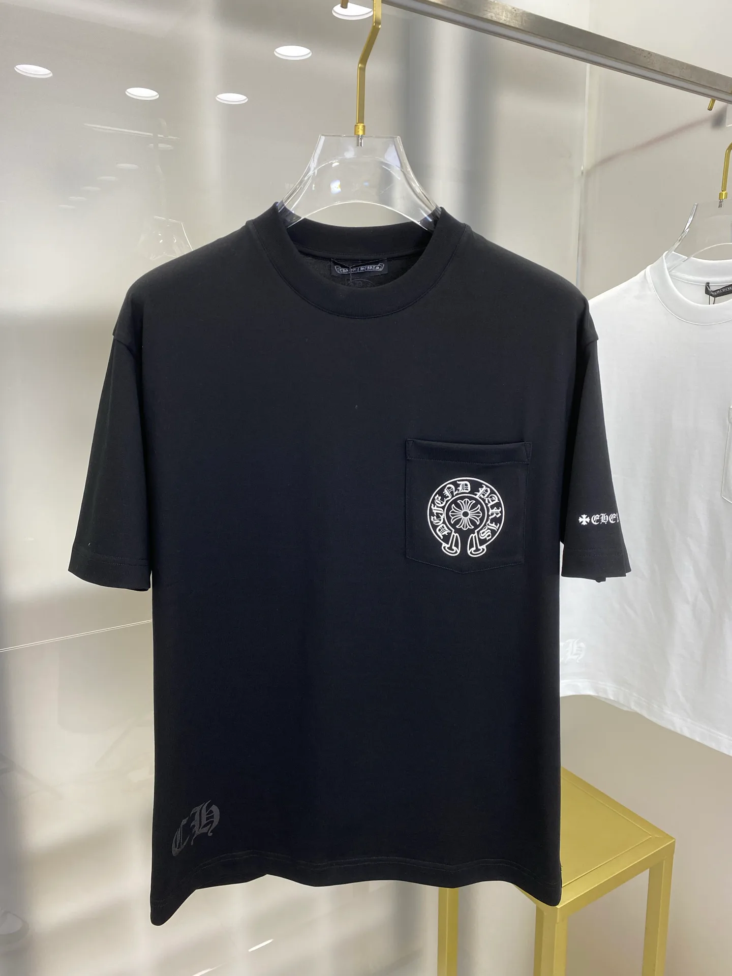 Футболки Женские Chrome Hearts 1749709