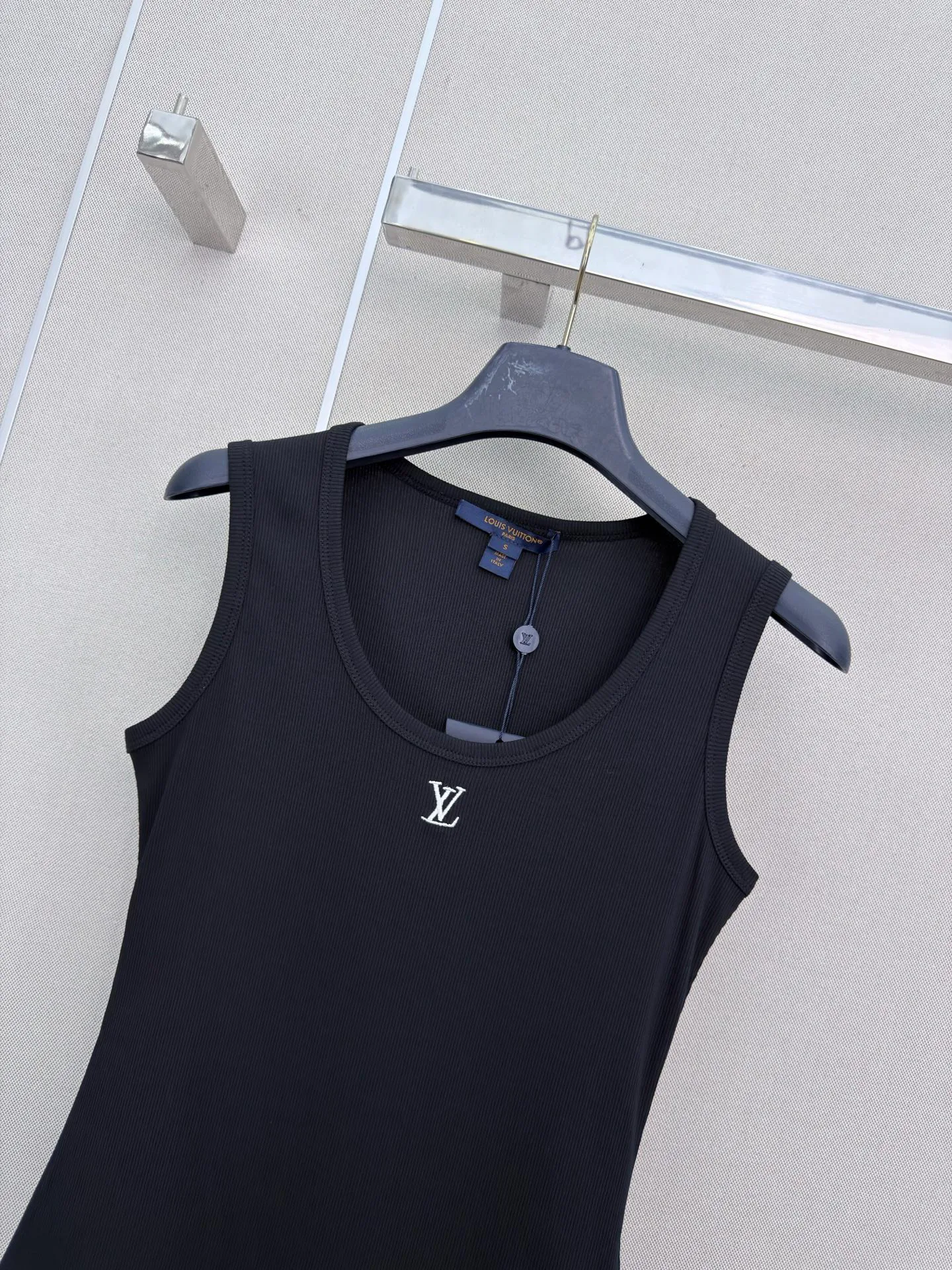 Топы Женские Louis Vuitton 14859687
