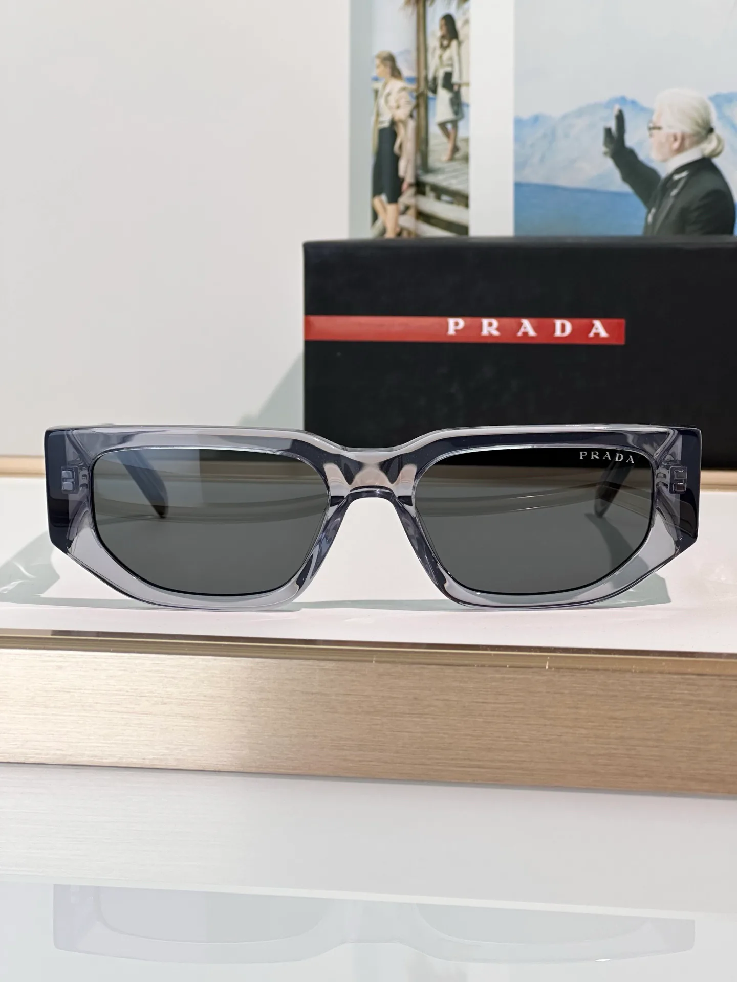 Очки Prada 11687651