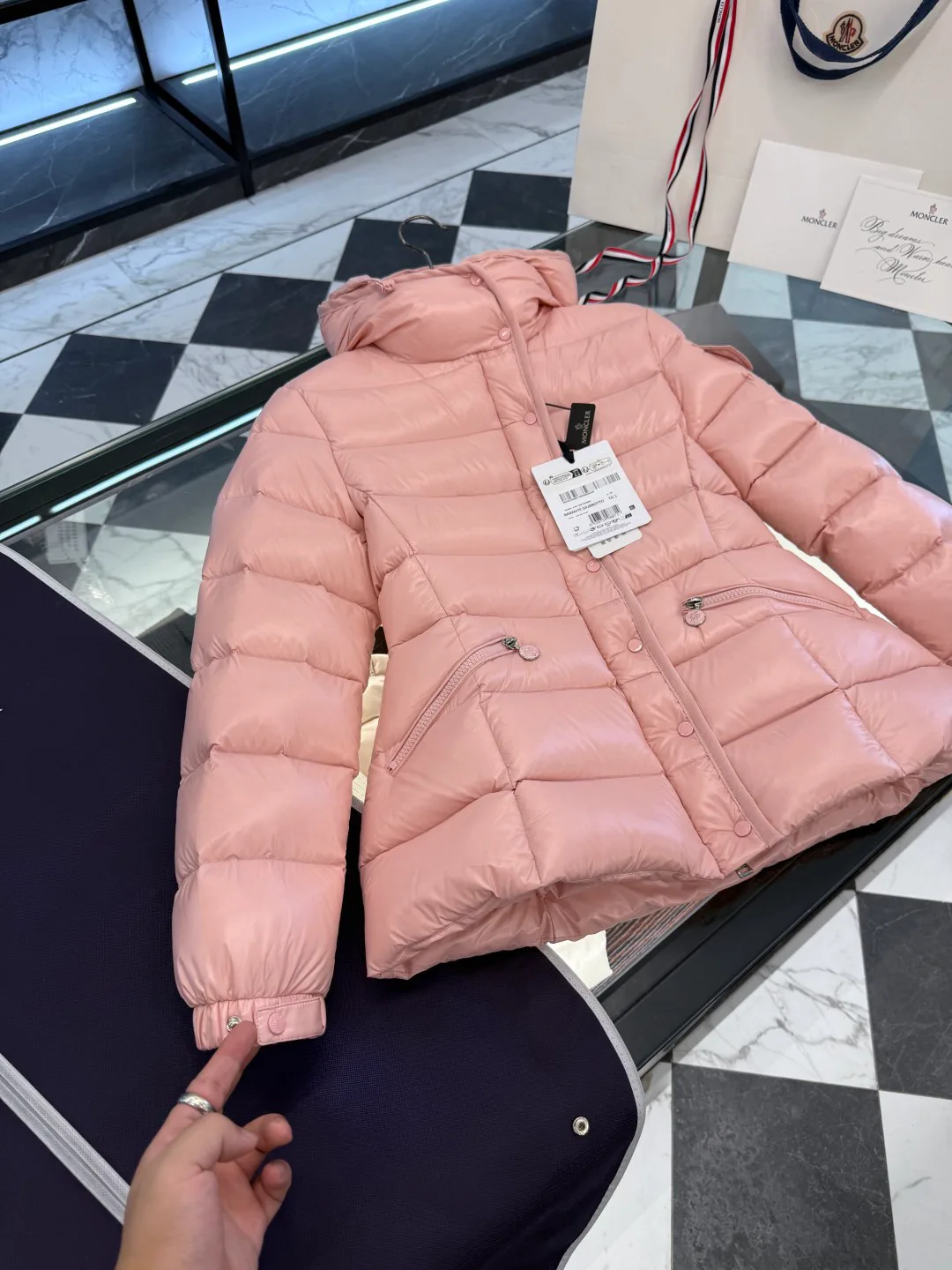 Куртки И Пуховики Женские Moncler 18741310