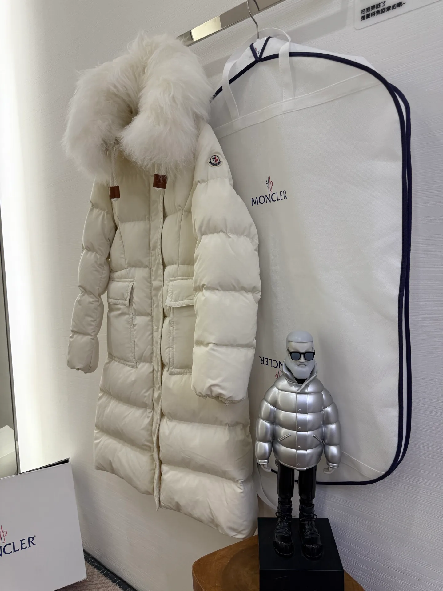 Пуховики Женские Moncler 380973