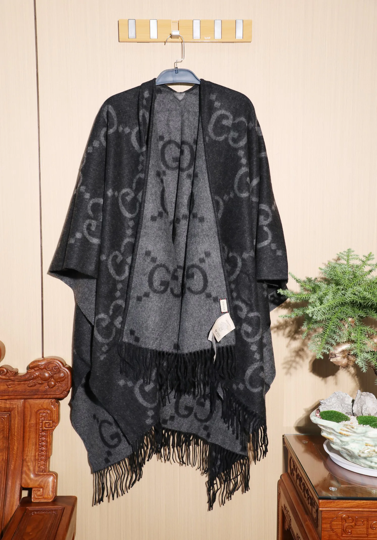 Пальто Женские Gucci 19313904