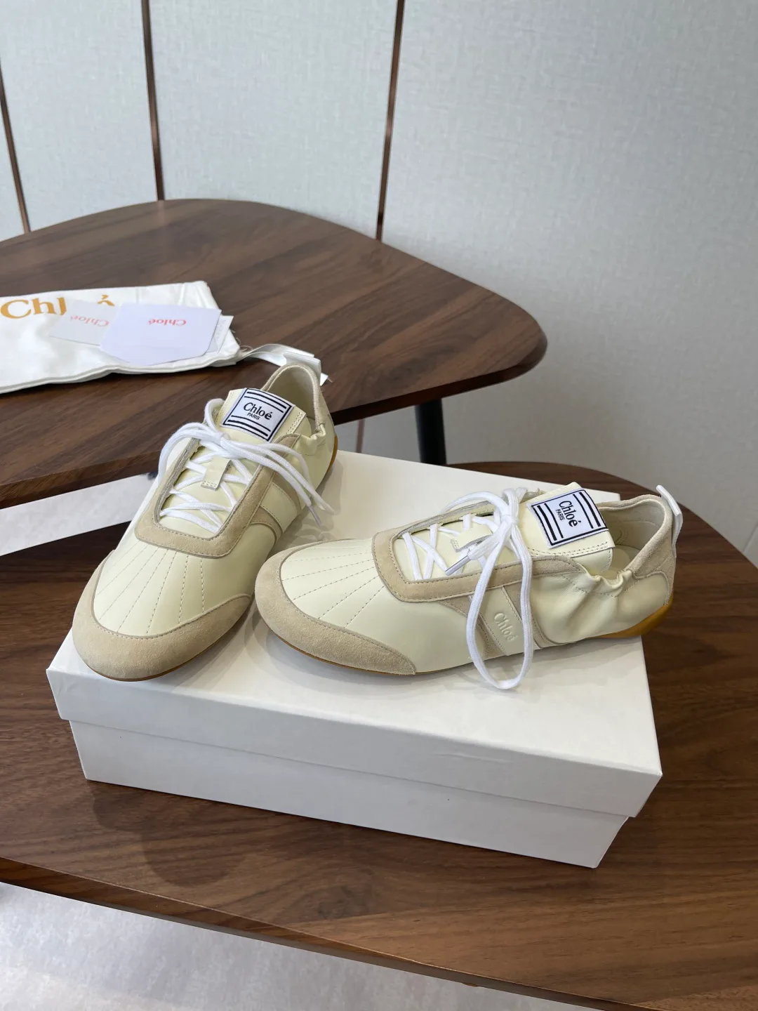 Кроссовки Женские Chloe 187553