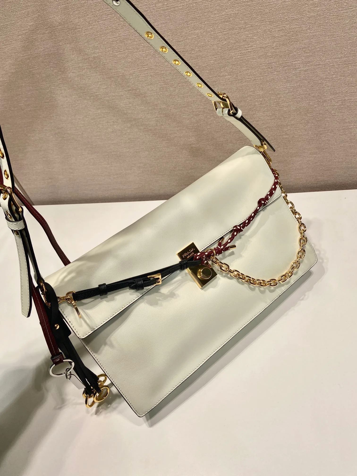 Сумки На Ремне Женские Prada 5959826