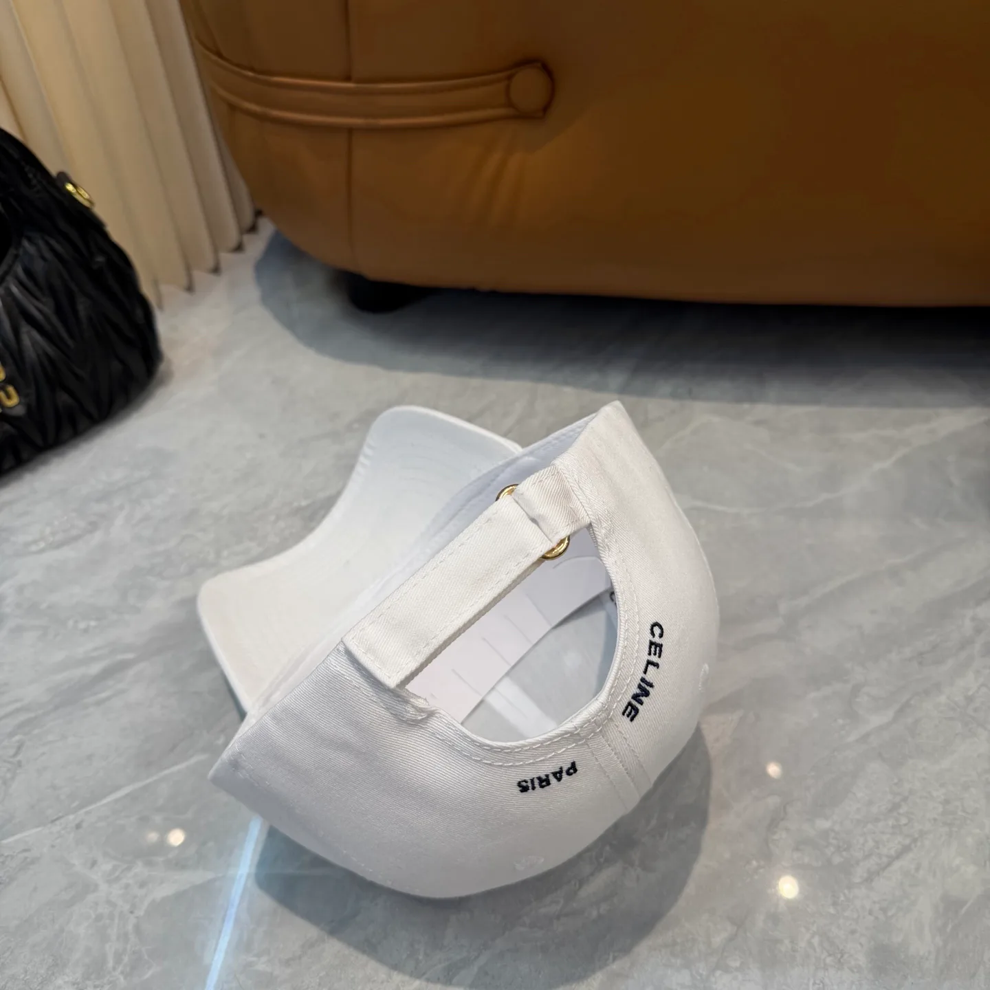 Головные Уборы Celine 17880146