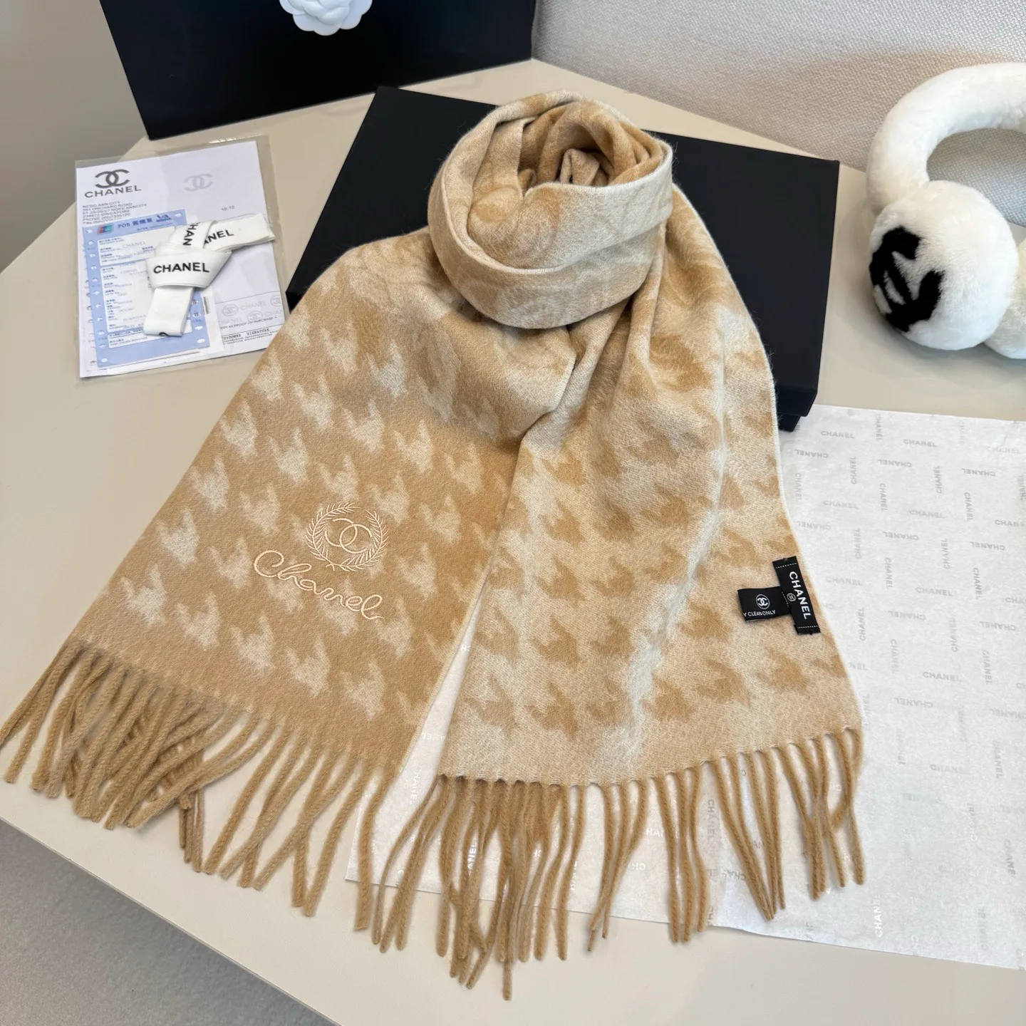 Шарфы Chanel 832090