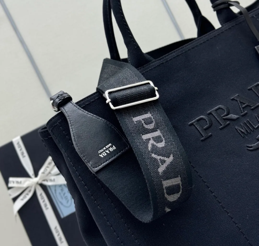 Классические Сумки Женские Prada 11165001