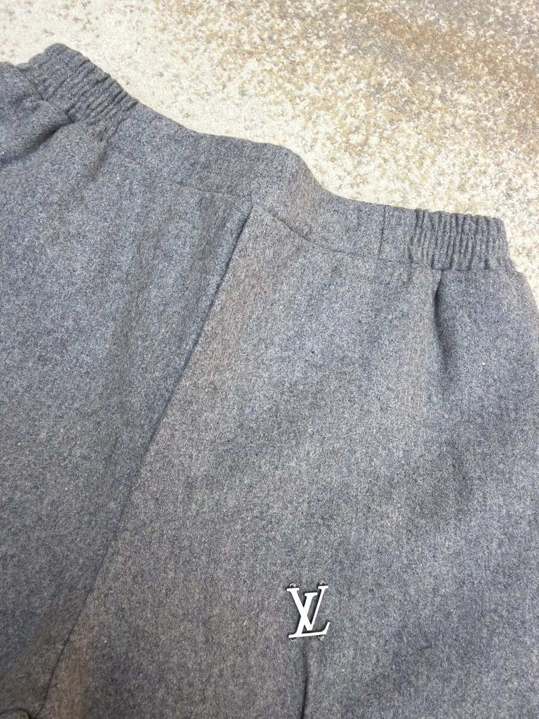 Брюки Мужские Louis Vuitton 6839628