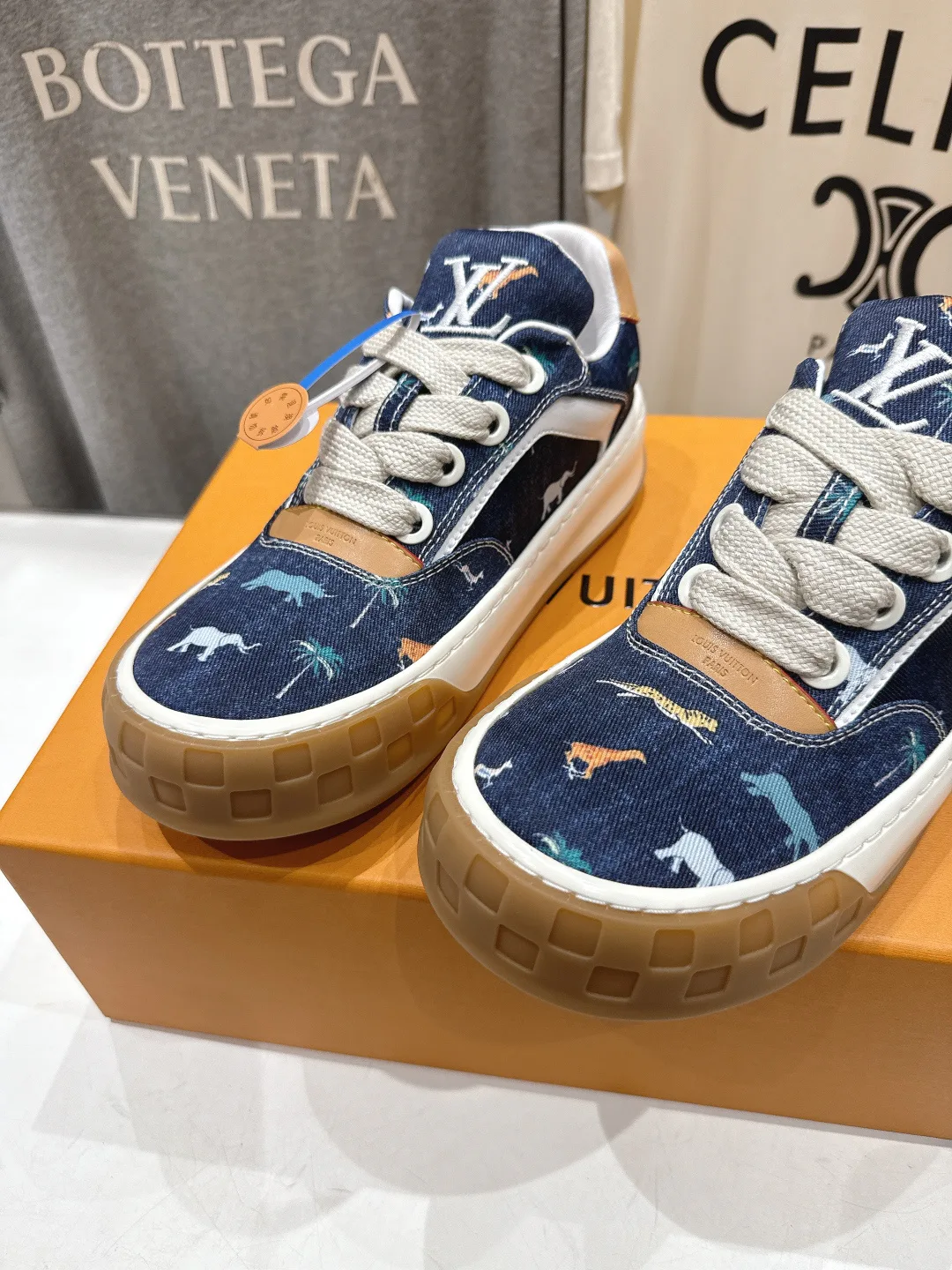 Кроссовки Женские Louis Vuitton 5020373