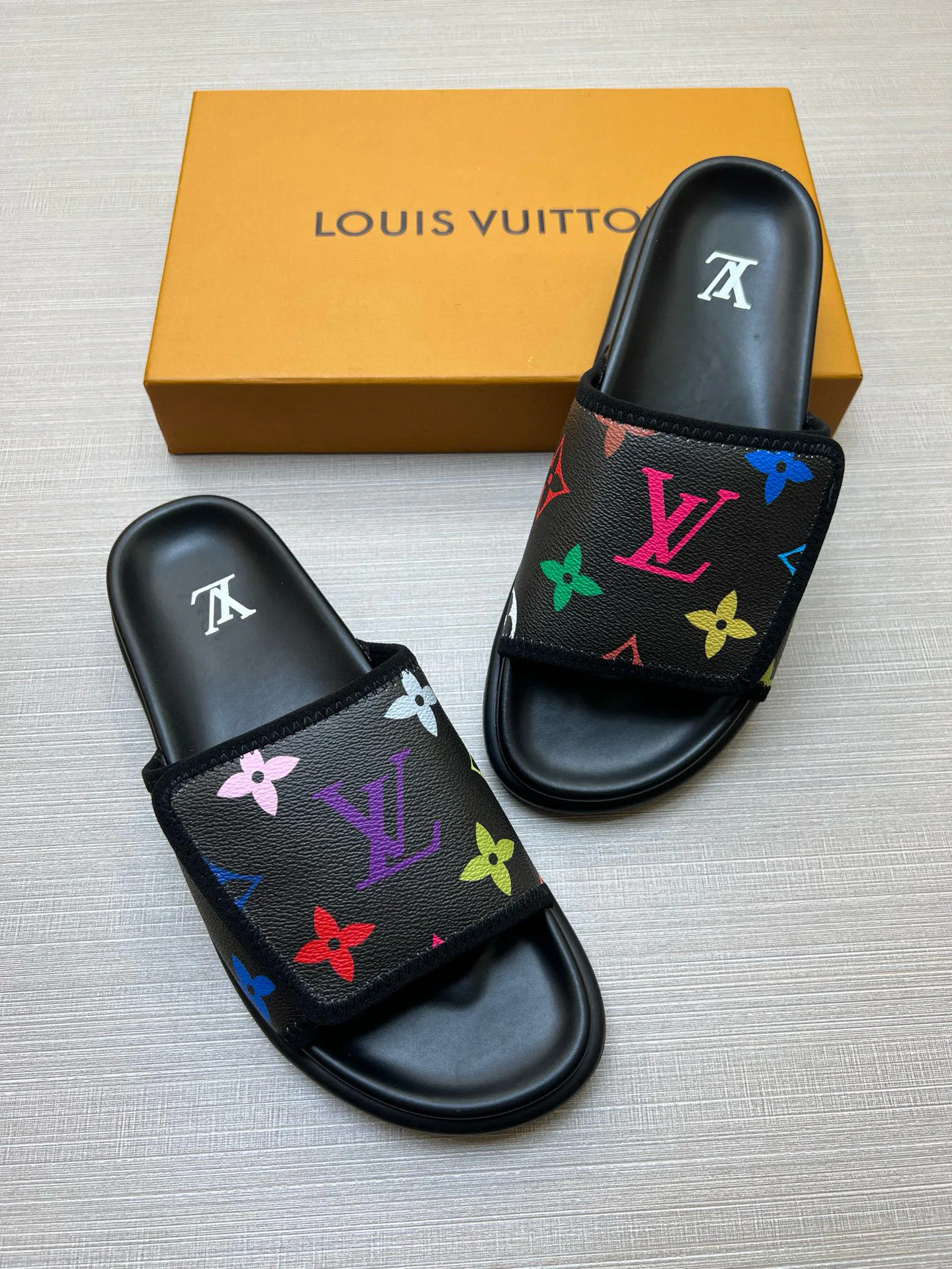Шлепанцы Мужские Louis Vuitton 1789278
