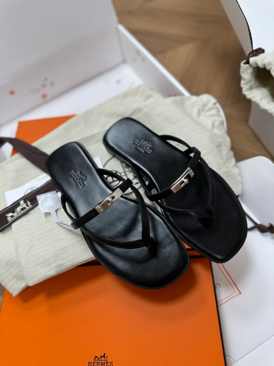 Шлепанцы Женские Hermes 13930282