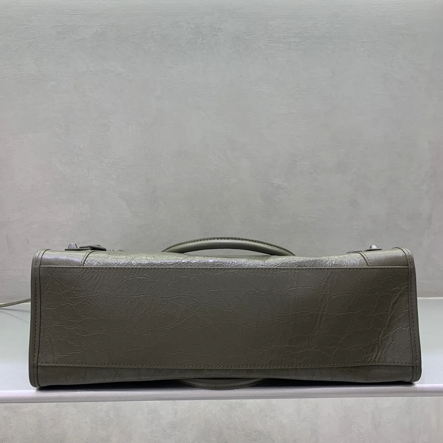 Классические Сумки Женские Balenciaga 4737070