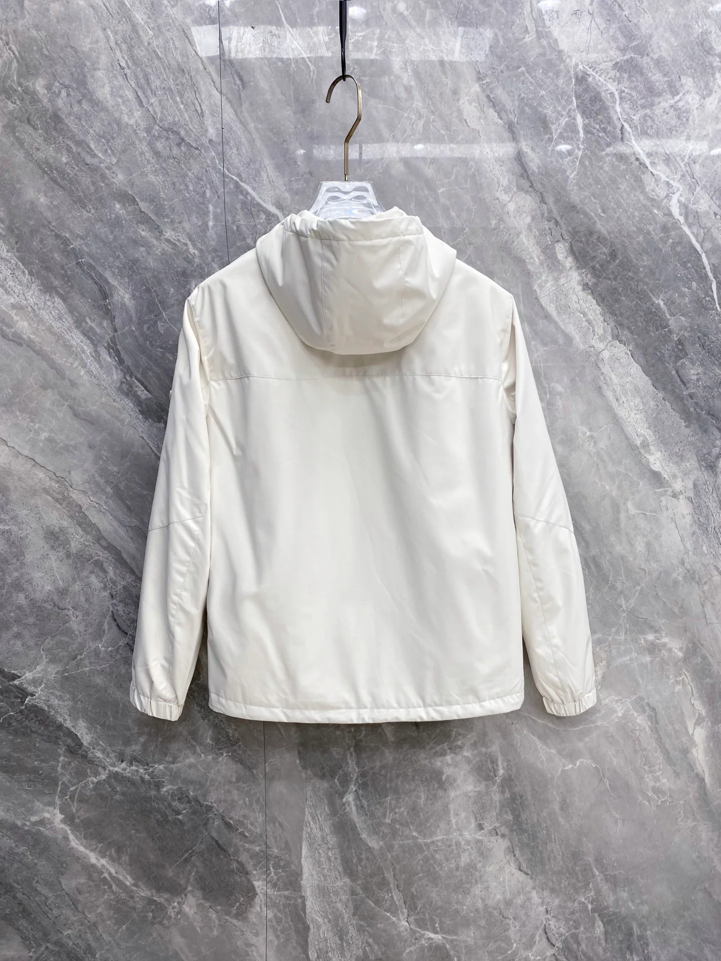 Куртки И Пуховики Женские Moncler 18178786