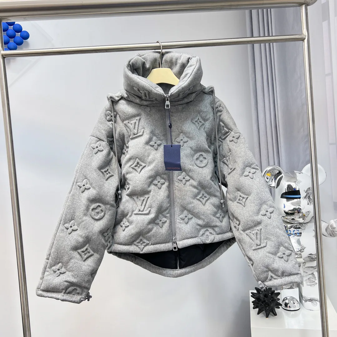 Куртки И Пуховики Женские Louis Vuitton 19225016