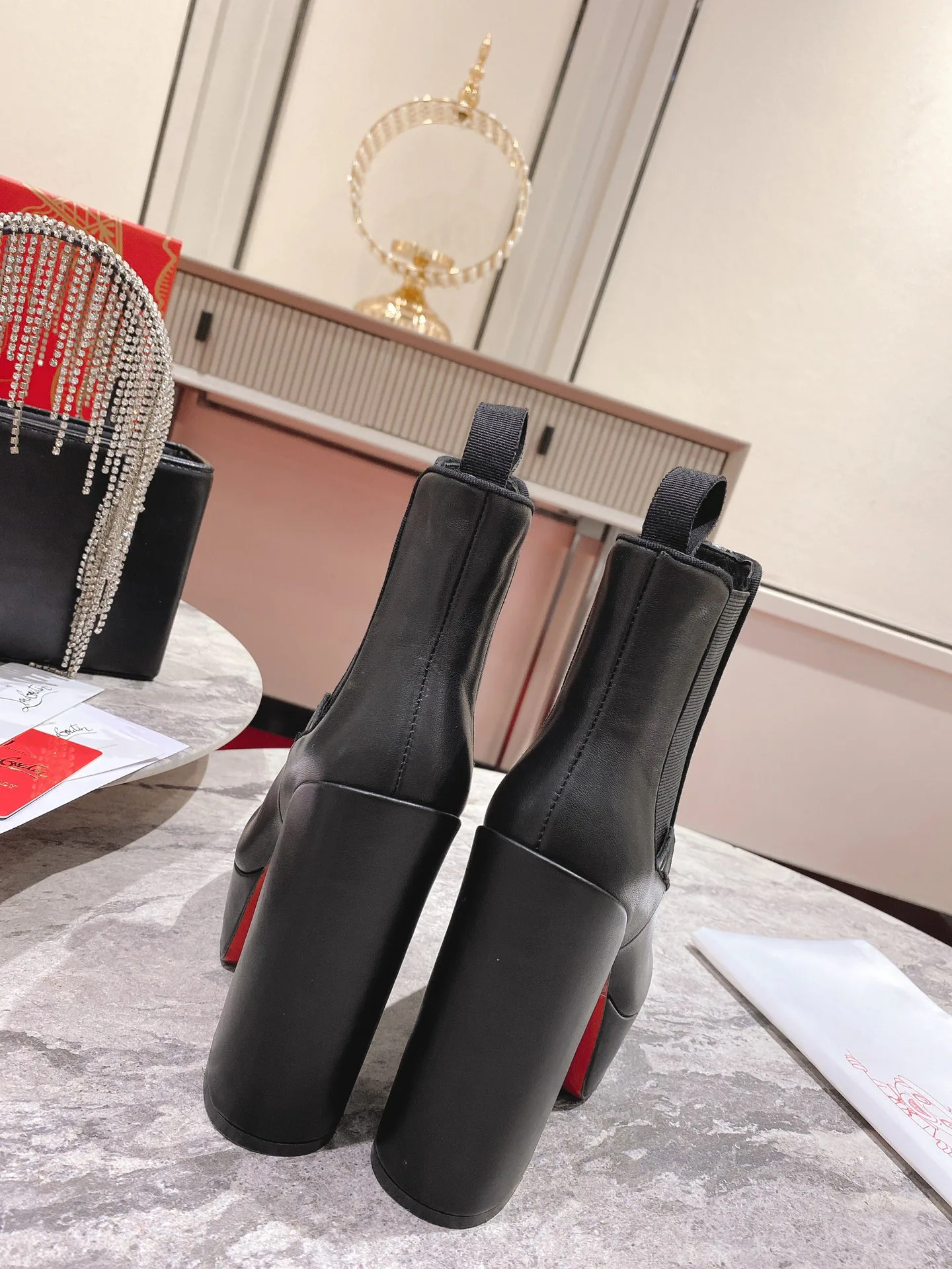 Ботильоны Женские Christian Louboutin 18339139