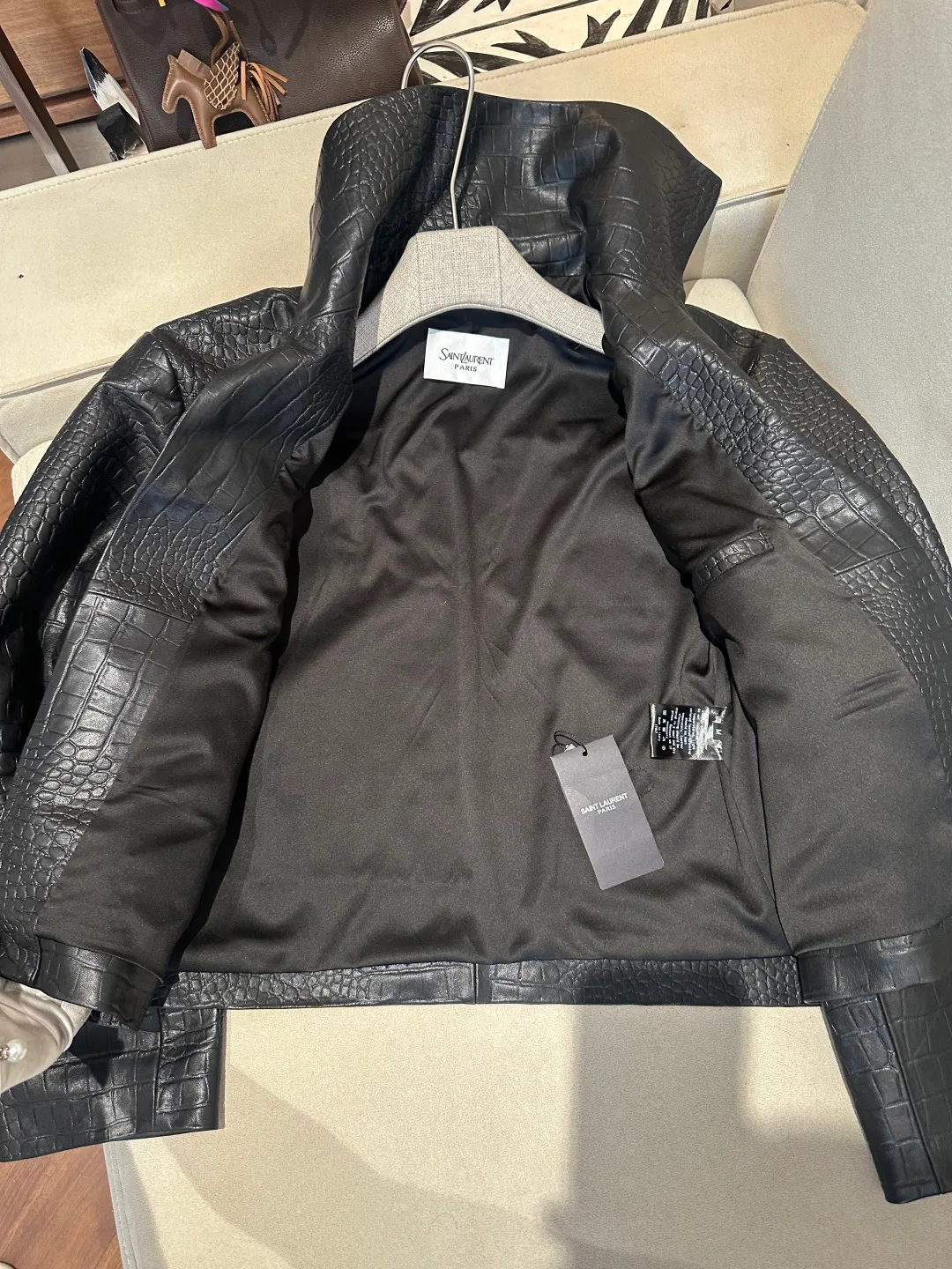 Кожаные Куртки И Дублёнки Женские Saint Laurent 18333456