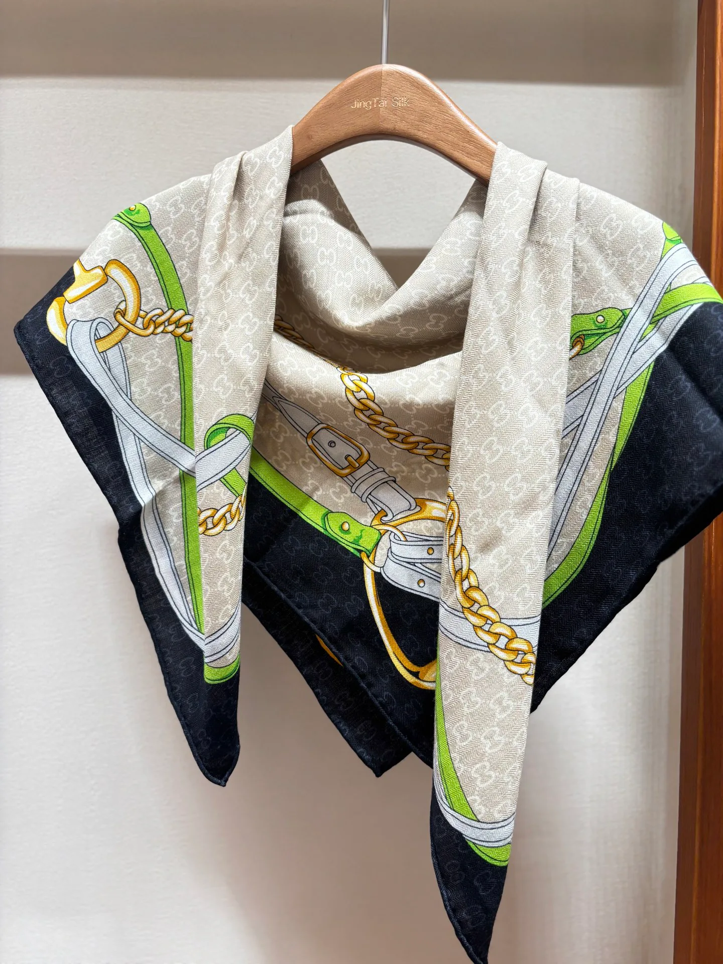 Платки Gucci 789916