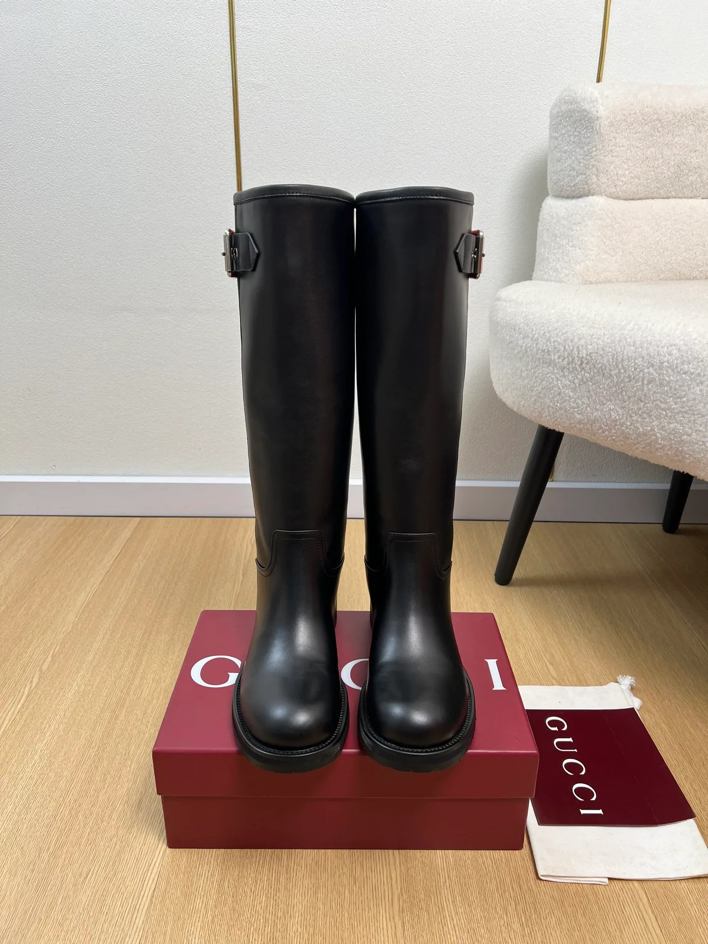 Сапоги Женские Gucci 18152927