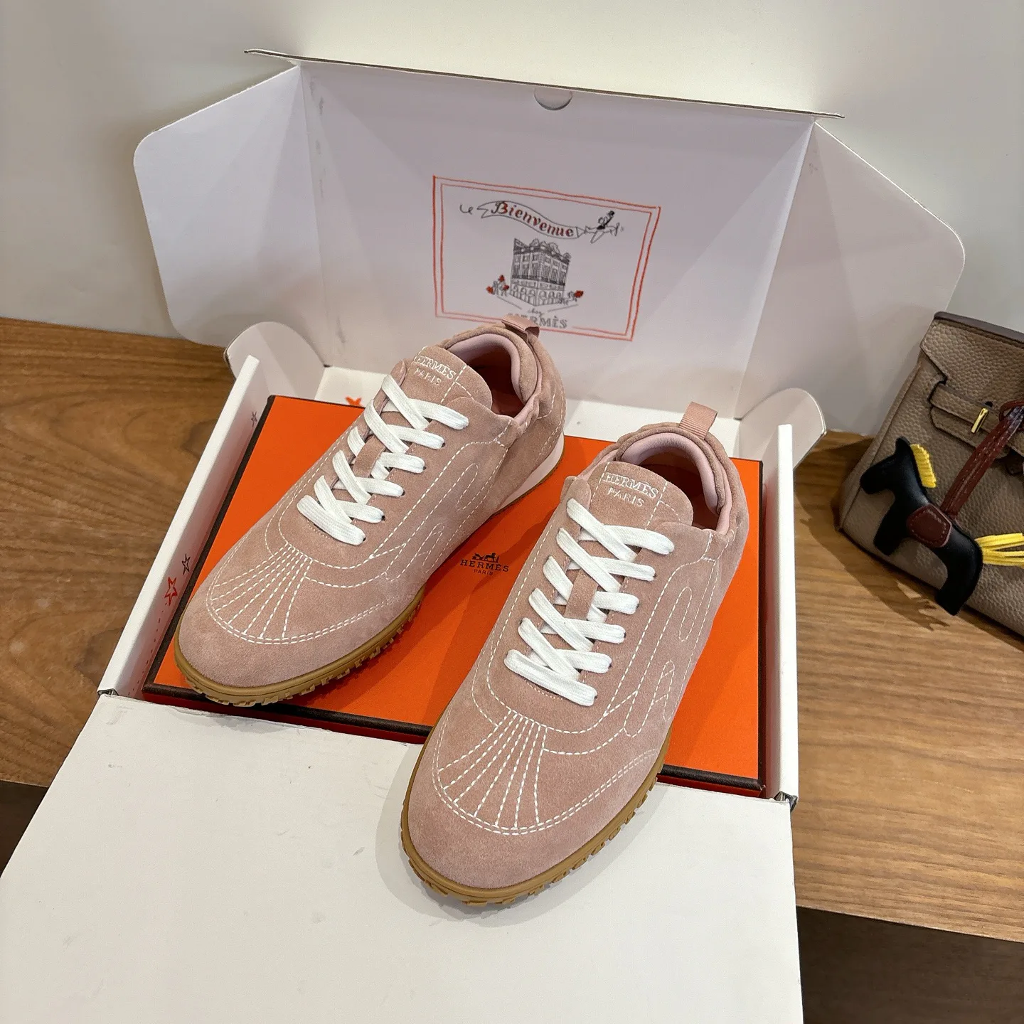Кроссовки Женские Hermes 11891952